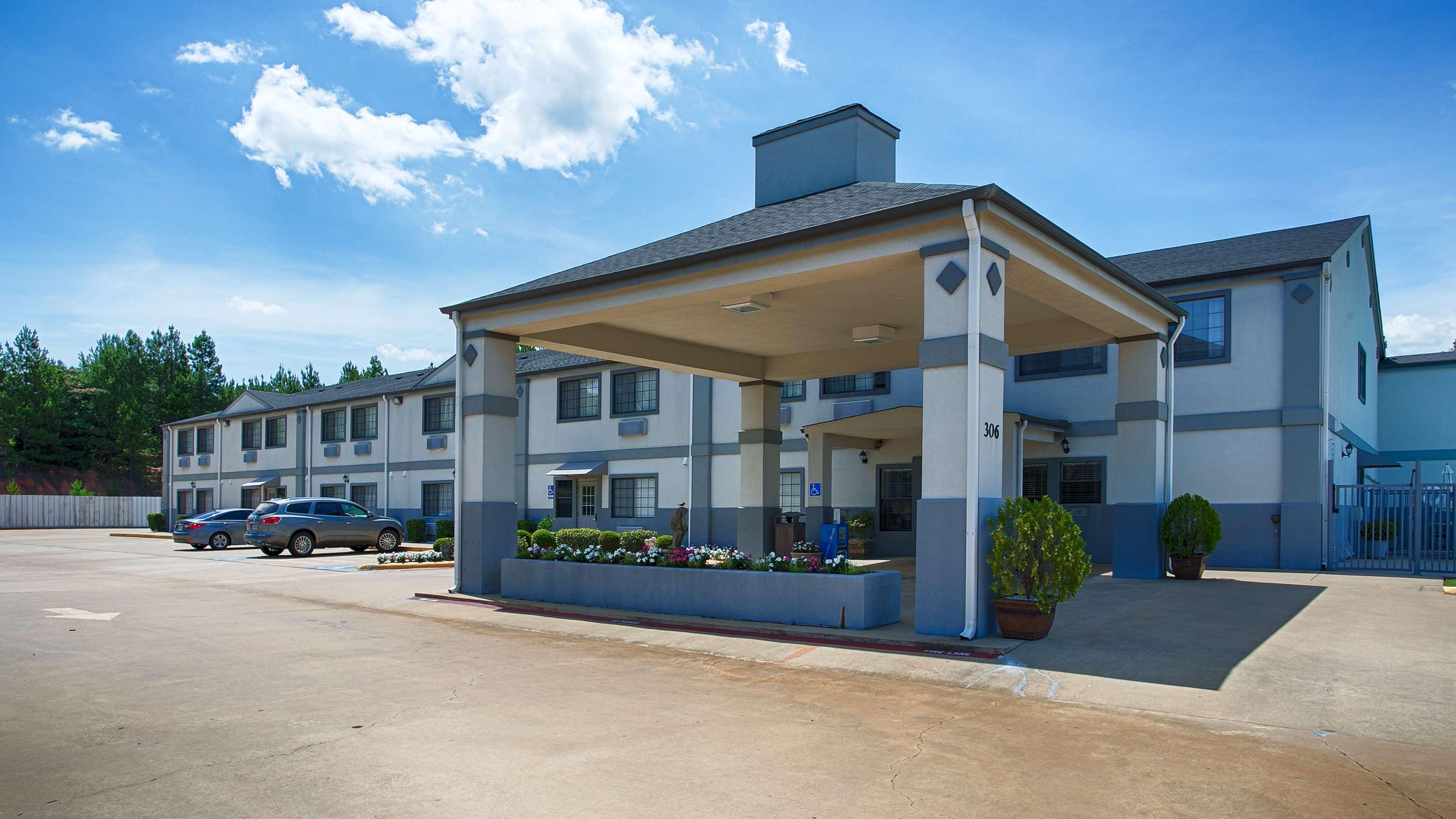 Best Western Pineywoods Inn Atlanta Exterior foto